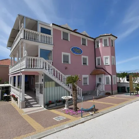 Gloria 公寓 扎顿